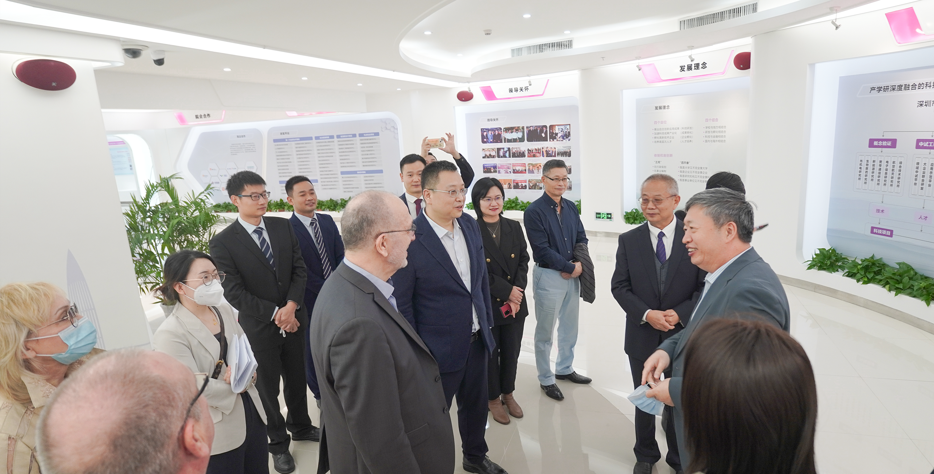 20221213132553094 百乐博-非凡设想力,引发无限可能